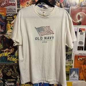 Old Navy Cream Men's T-Shirt with Flag Design